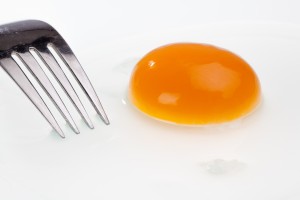 A gema do ovo é realmente a vilã?